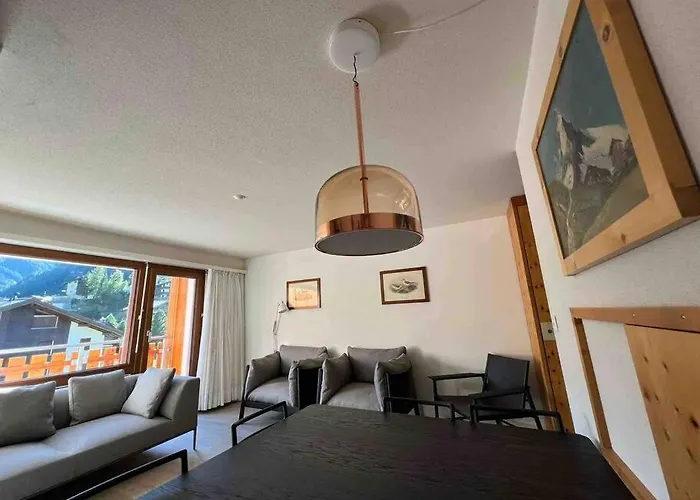 Modern With Matterhorn View *